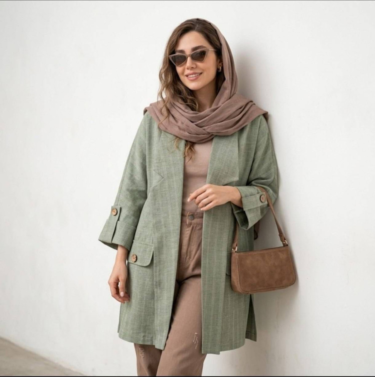 مانتو زنانه کتی پرنیان -جنس : شانتون ژاکارد اعلا -رنگ بندی - فری سایز