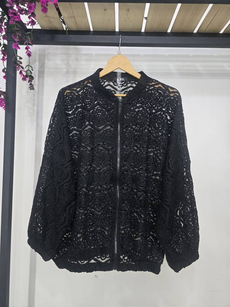 بامبر گیپور جنس : دانتل قلب, دایره, لوزی, ترمه, موج, نیلوفر, زنبوری, رز مینیاتور, دانتل, رز زیگزاگ فری سایز زنانه شناسه : #18374