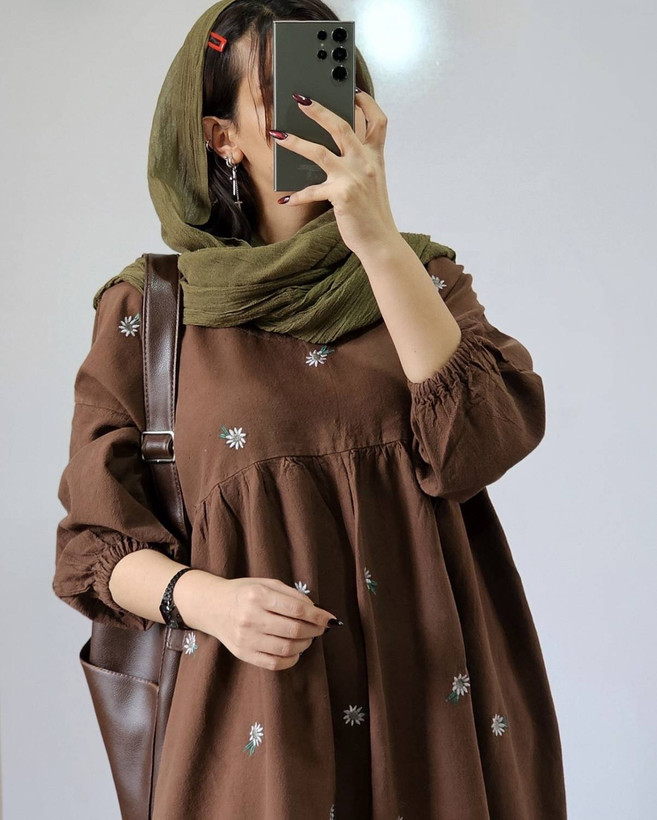 ساحلی بابونه جنس : لنینت و گلدوزی بدون پرزدهی و ابرفت مشکی, موکا, کرم, سبز فری سایز زنانه شناسه : #18385
