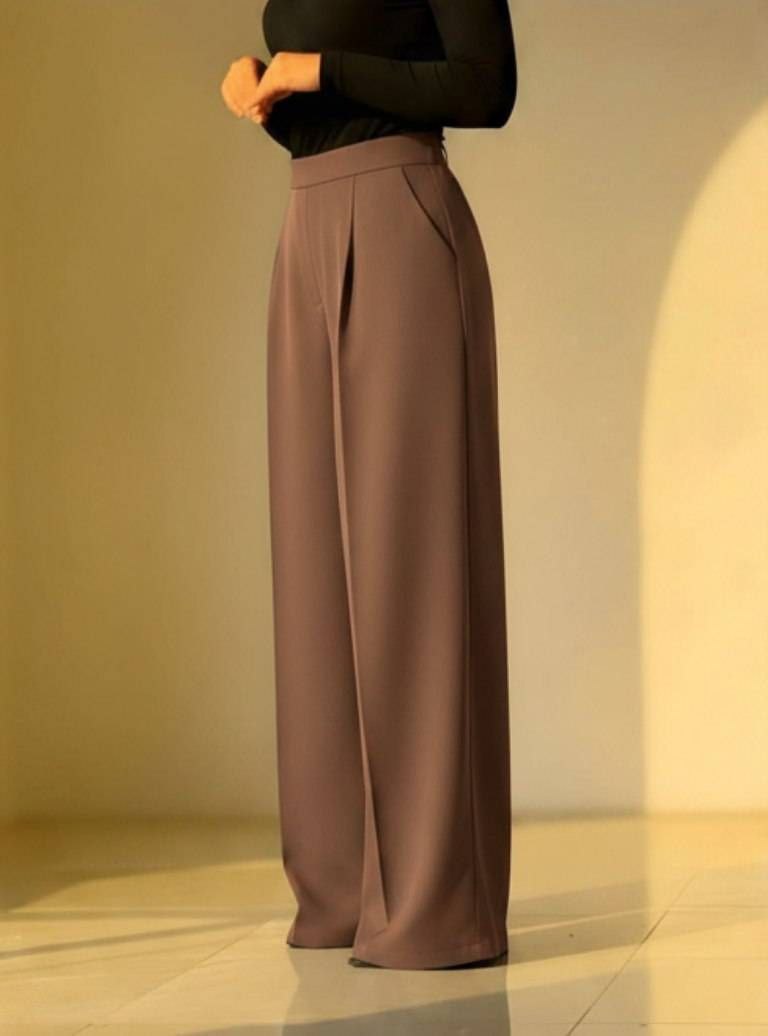 شلوار بگ مازراتی درجه یک پارچه ۳۳۰ گرم واقعی مشکی ، قهوه ای ، سورمه ای ، موکا ، کرم ، نسکافه ای ، ترافل ، استخونی سایزبندی زنانه شناسه : #1010