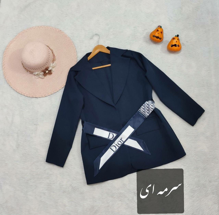 کت تک دلوین جنس : مازراتی اعلاء سبز کله غازی, سرمه ای, شکلاتی تیره, طوسی تیره, کرمی, مشکی, نسکافه ای, نسکافه ای تیره فری سایز زنانه شناسه : #101702