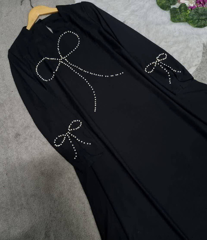 شناسه: #44299 💎 نام: عبا ندا زنانه