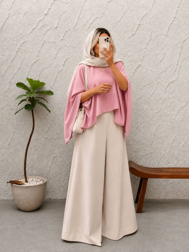 پانچ شلوار پانیز جنس : کرپ مازراتی قهوه ای, مشگی, سورمه ای, صورتی فری سایز زنانه شناسه : #21990 ارسال 17 روز