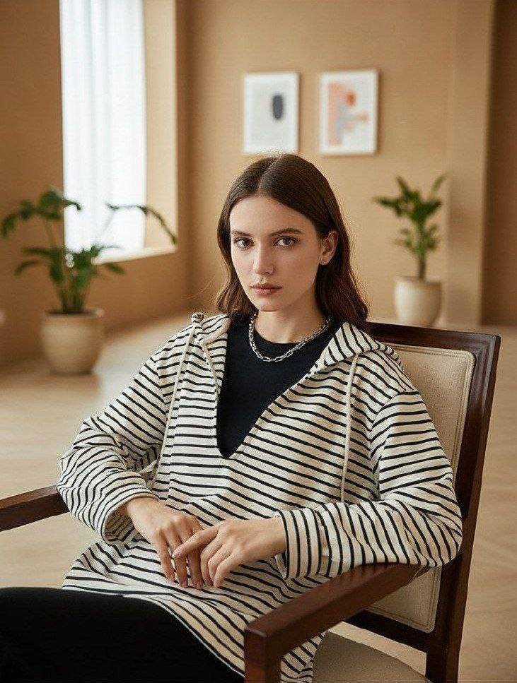 هودی آریوالس جنس : گلکسی اعلا طوسی,  مشکی راه راه فری سایز زنانه شناسه : #4206