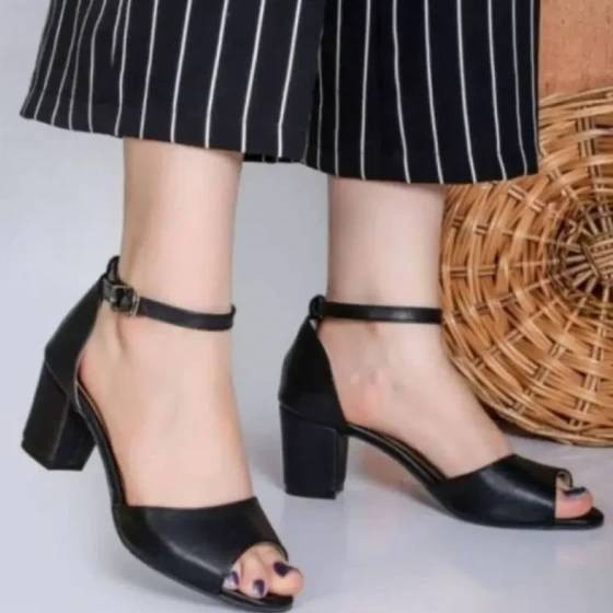 صندل جلو باز مشکی سایزبندی زنانه
