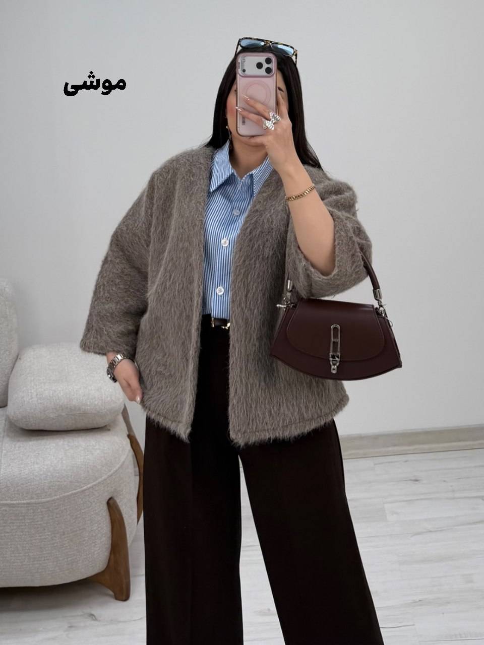 پالتو پشمی بنیتا جنس : پشمی مشکی, شکلاتی, شتری, موشی, شیری فری سایز زنانه شناسه : #24142